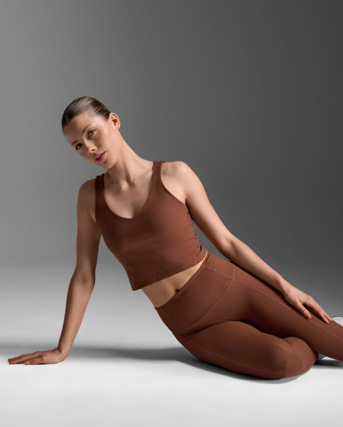 Fluid Longline Bra, Sepia/Sepia